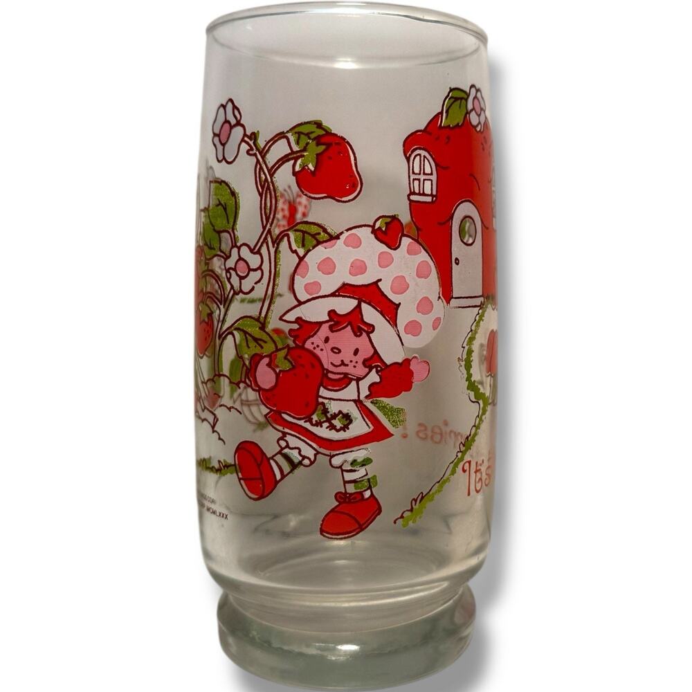 Vintage 1980’s Strawberry Shortcake Clear Glass Cup Its All Berries Red Print